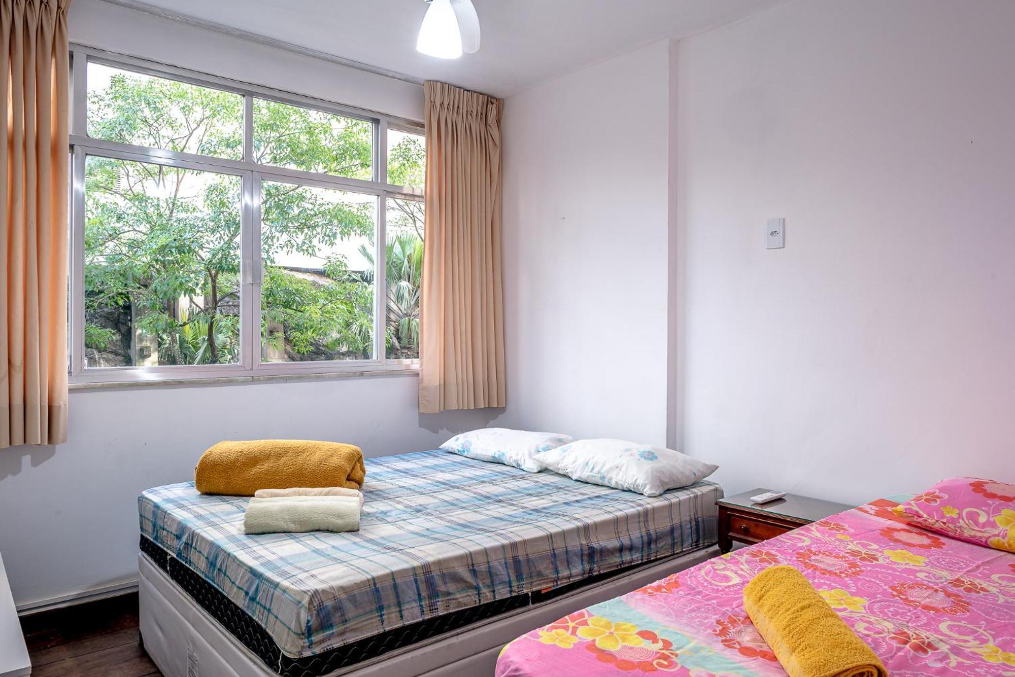 Localizacao N°1 Do Leblon Apartamento *